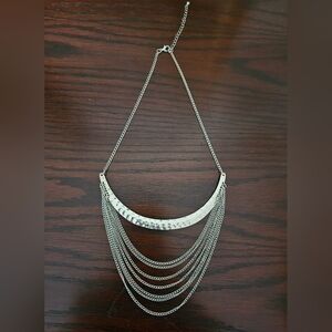 Elegant Silver Colored Chain Necklace